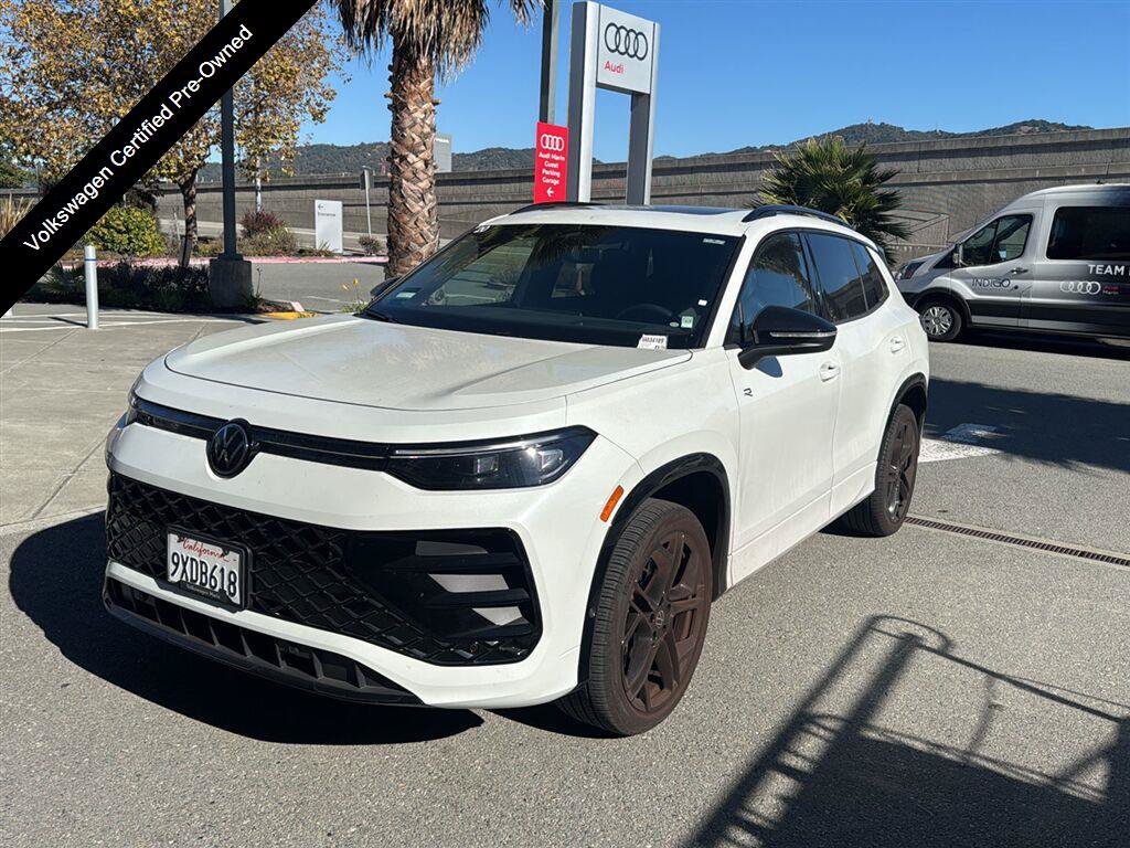 Used 2026 Volkswagen Tiguan SE R-Line