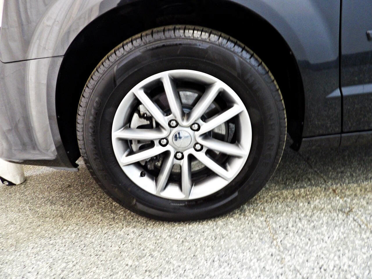 Used 2016 Dodge Grand Caravan SE image 15
