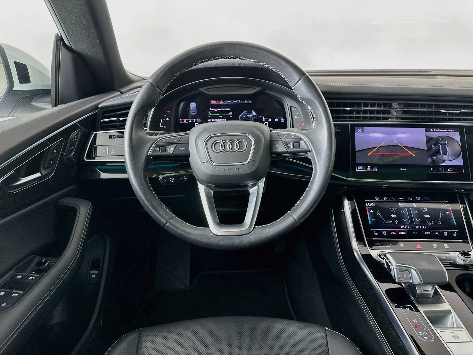 Used 2023 Audi Q8 Prestige w/ Prestige Package AWD/4WD image 15