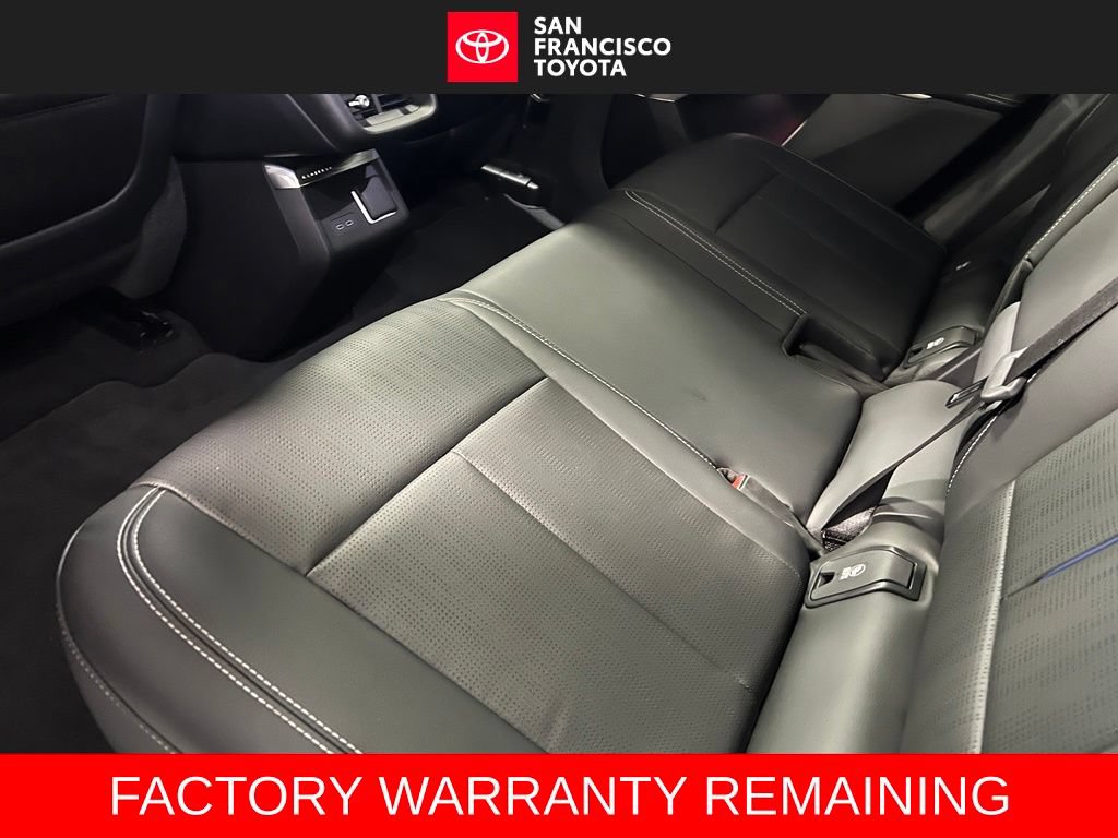 Used 2024 Cadillac Lyriq Luxury RWD image 17