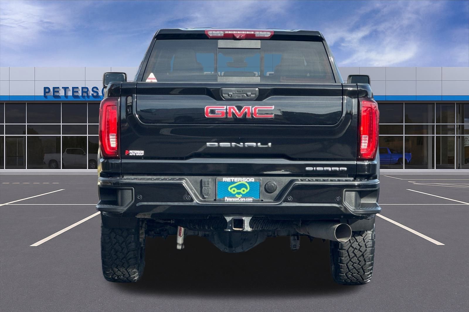Certified 2023 GMC Sierra 3500 Denali w/ Denali Black Diamond Edition image 5