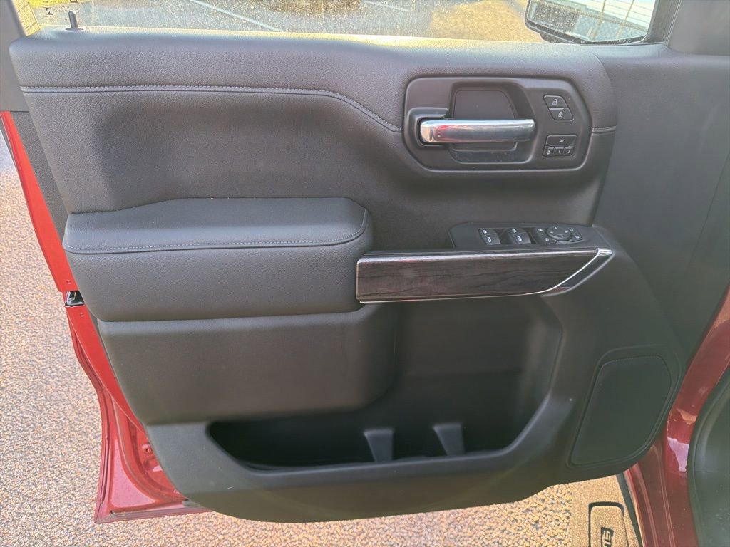 Used 2021 Chevrolet Silverado 1500 LTZ w/ Z71 Off-Road Package image 18