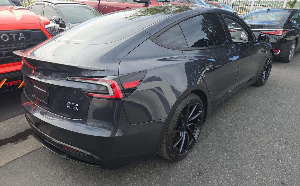 Used 2024 Tesla Model 3 Performance AWD/4WD image 4