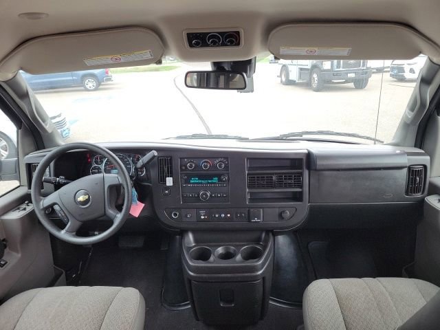 Used 2020 Chevrolet Express 3500 LT w/ LT Preferred Equipment Group image 14
