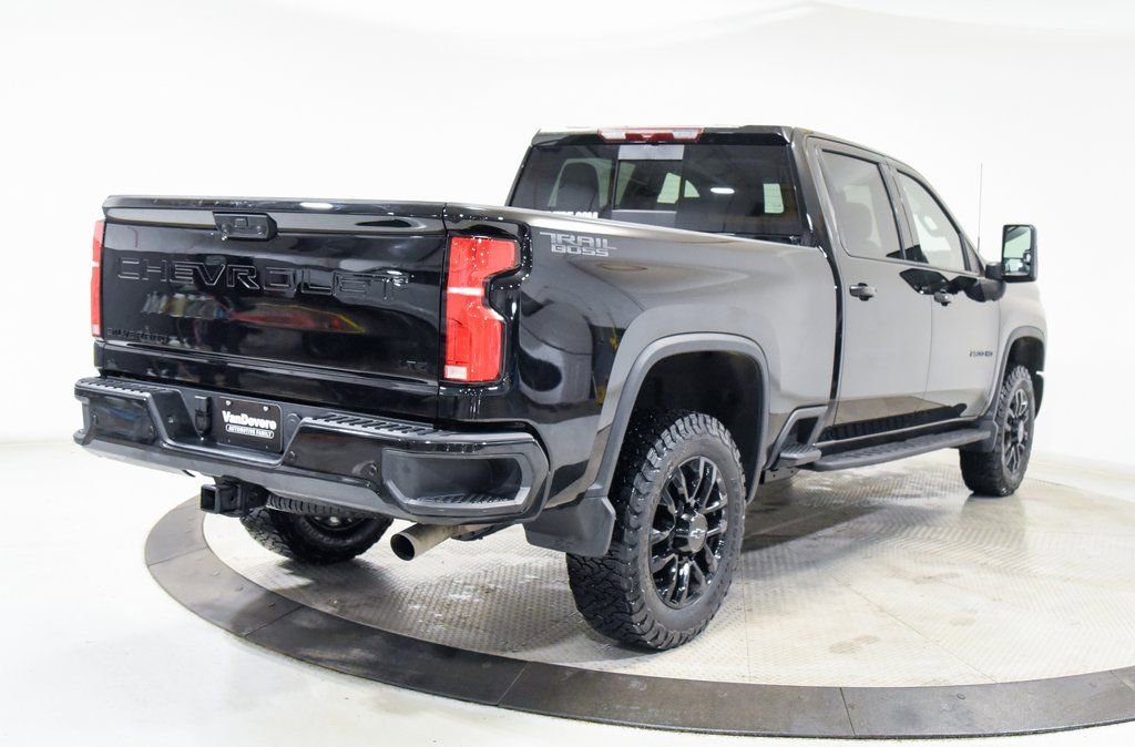 Used 2025 Chevrolet Silverado 2500 LTZ w/ Trail Boss Package image 12