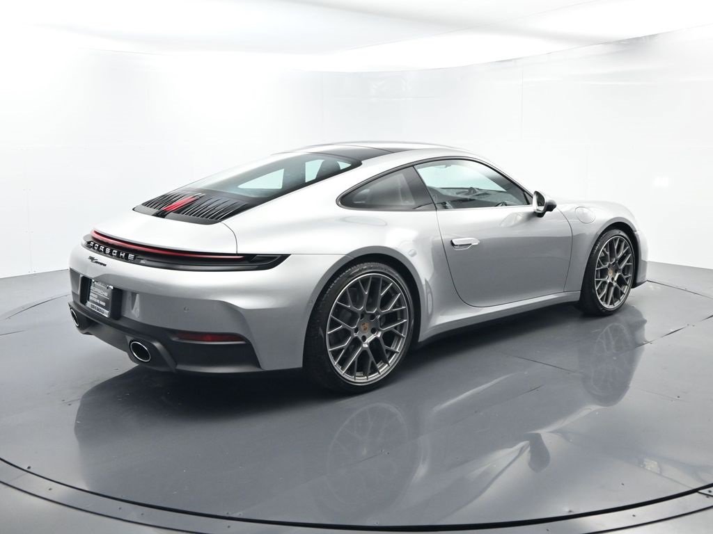 Certified 2025 Porsche 911 Carrera image 15