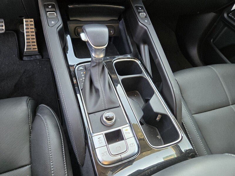 Certified 2025 Kia Telluride SX FWD image 22