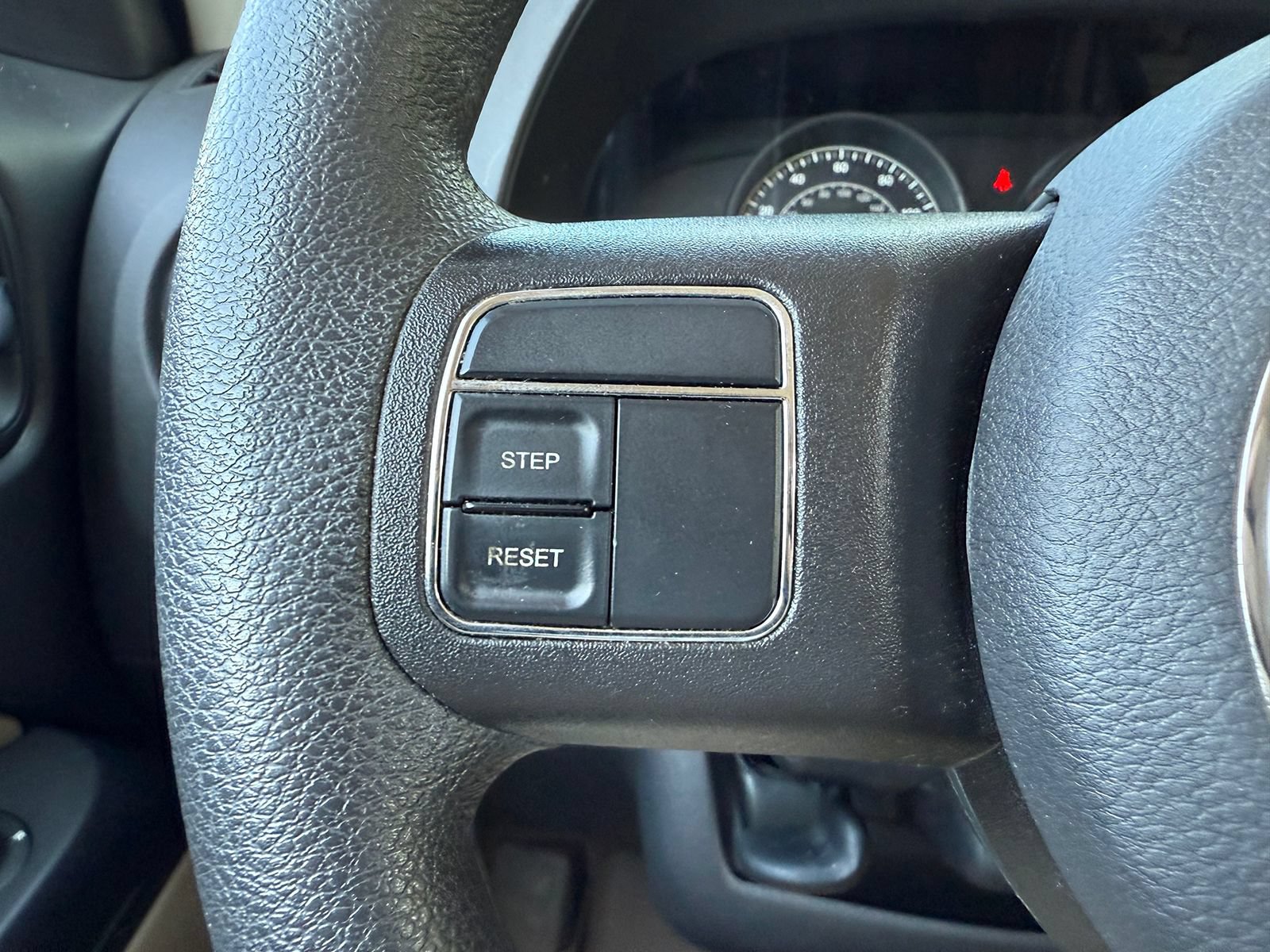 Used 2016 Jeep Patriot Sport w/ Power Value Group FWD image 28