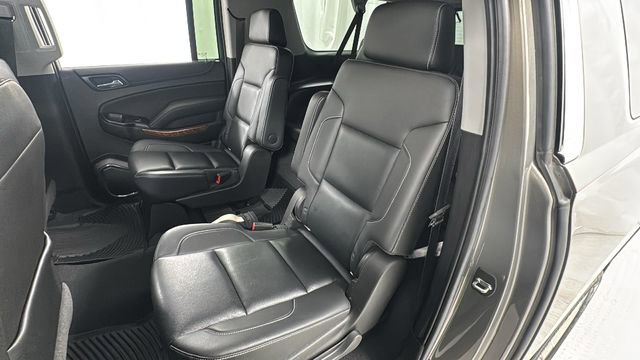 Used 2019 Chevrolet Suburban Premier image 12