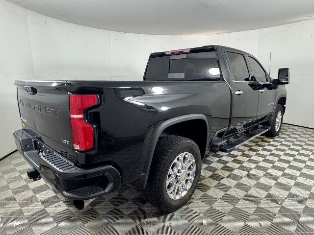 Used 2024 Chevrolet Silverado 2500 LTZ w/ LTZ Plus Package AWD/4WD image 3
