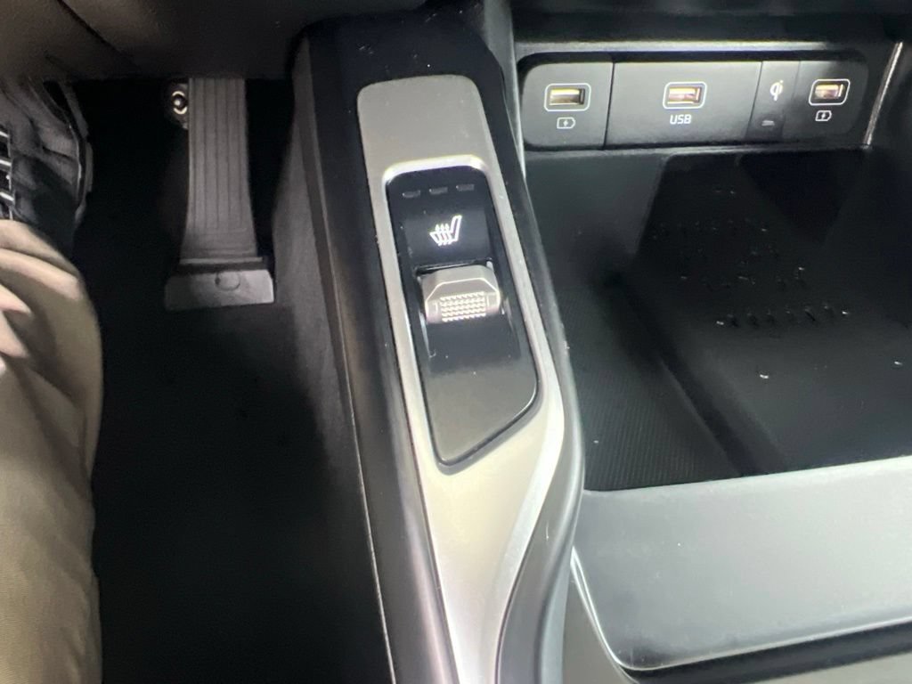 Certified 2023 Kia Sorento X-Line EX AWD/4WD image 53