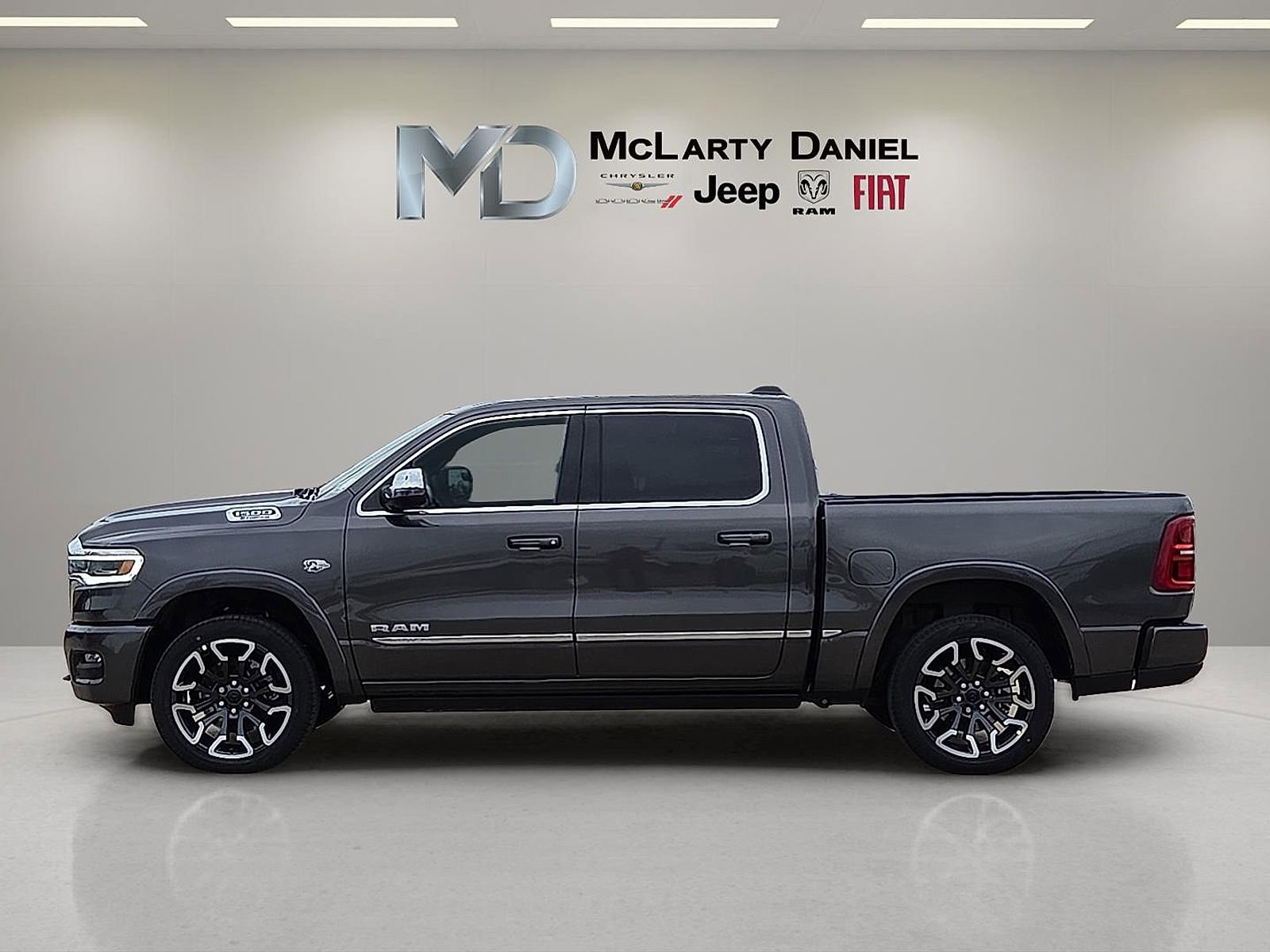 New 2026 RAM 1500 Limited w/ Body Color Bumper Group image 3