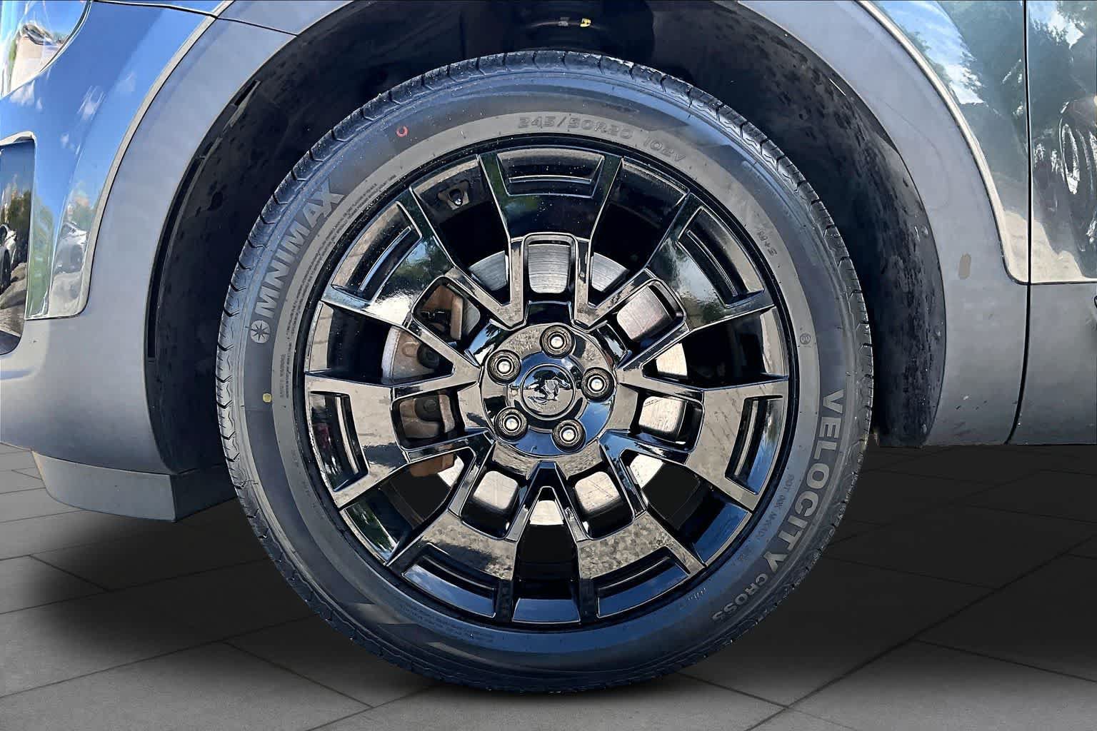 Used 2021 Kia Telluride EX w/ EX Premium Package AWD/4WD image 19