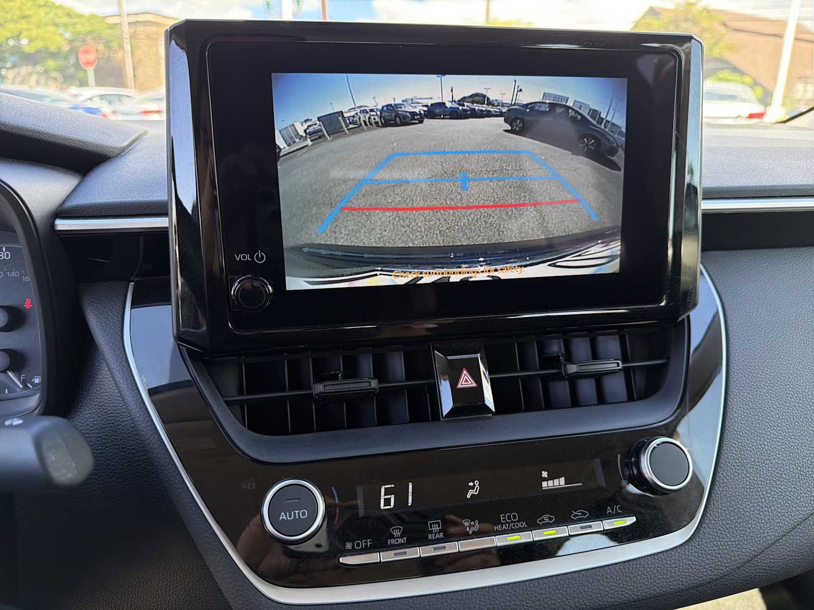 Used 2024 Toyota Corolla LE image 7