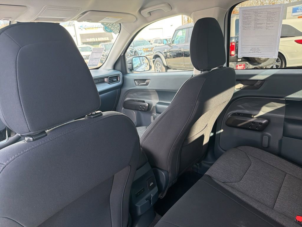 Certified 2025 Ford Maverick XLT w/ XLT Luxury Package image 34