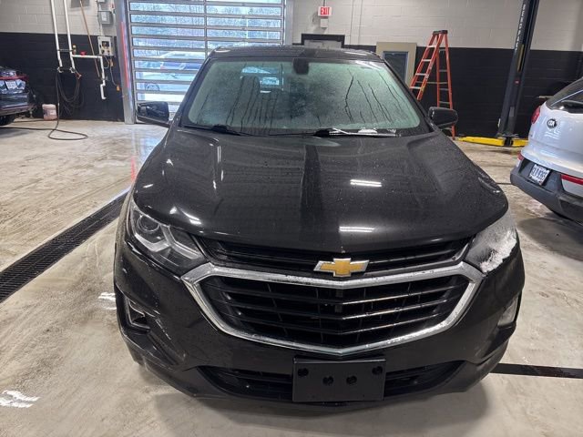 Used 2019 Chevrolet Equinox LT image 2