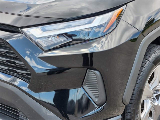 Used 2023 Toyota RAV4 XLE image 10