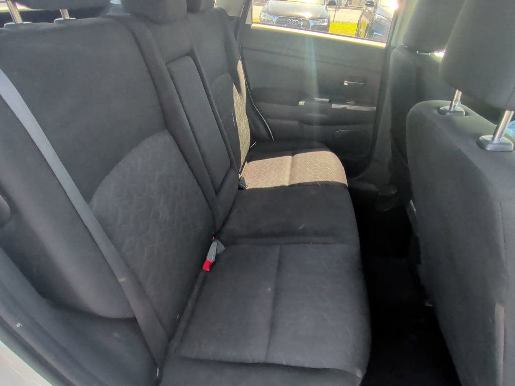 Used 2021 Mitsubishi Outlander Sport SE image 21