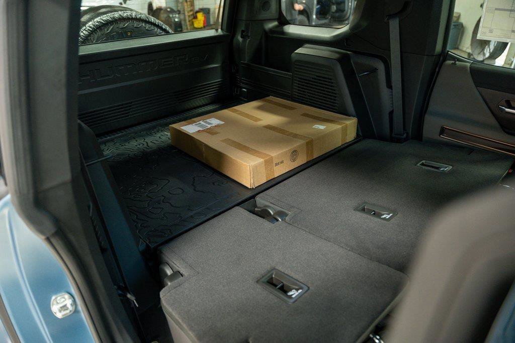 New 2024 GMC Hummer EV 3X w/ Omega Edition image 16