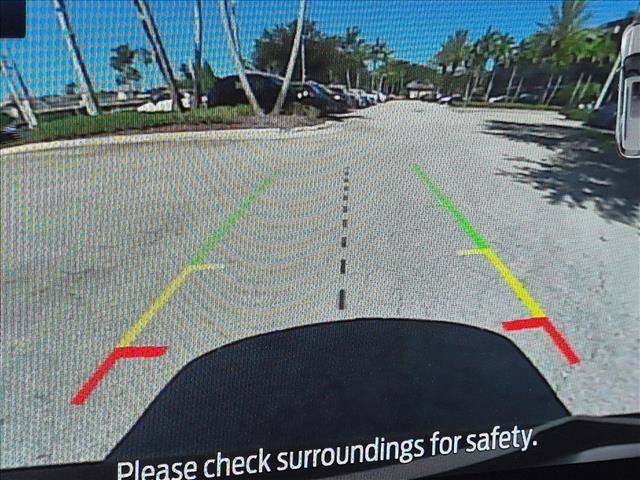 Used 2022 Ford Escape SEL w/ Technology Package AWD/4WD image 14