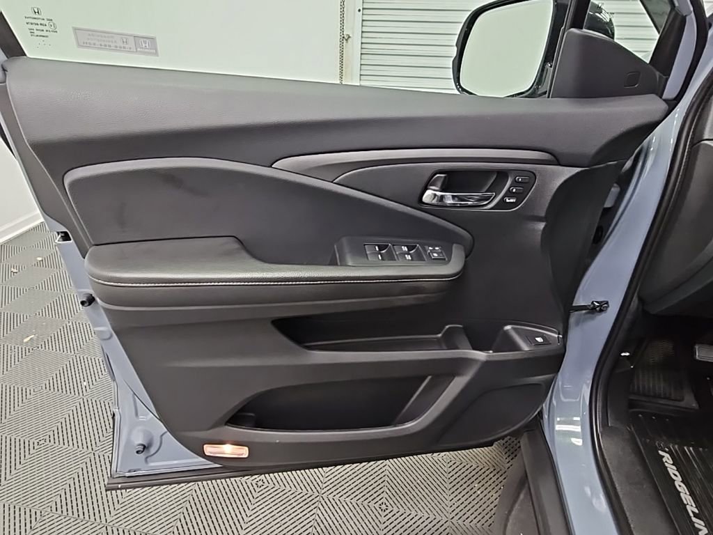 Used 2022 Honda Ridgeline RTL-E image 27