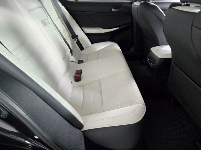 Certified 2023 Lexus IS 350 F Sport image 20