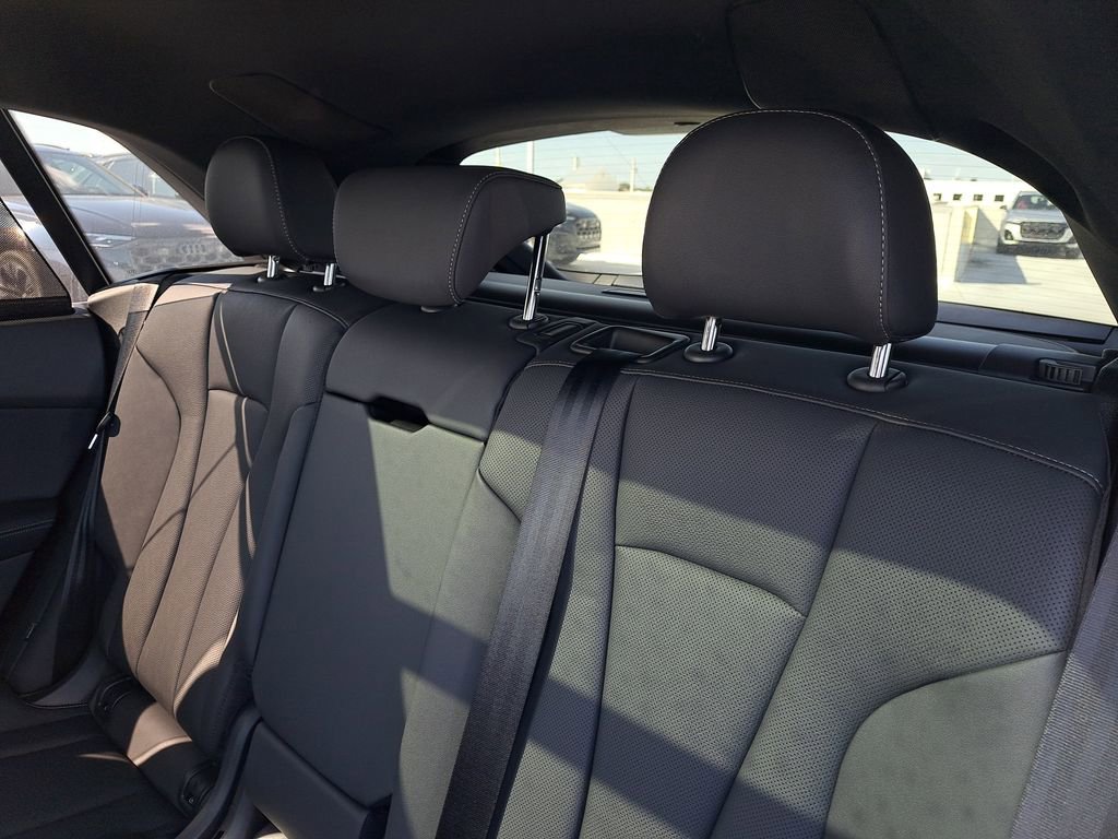 New 2026 Audi Q8 Premium Plus image 28