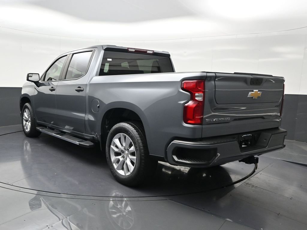 Used 2022 Chevrolet Silverado 1500 Custom RWD image 3