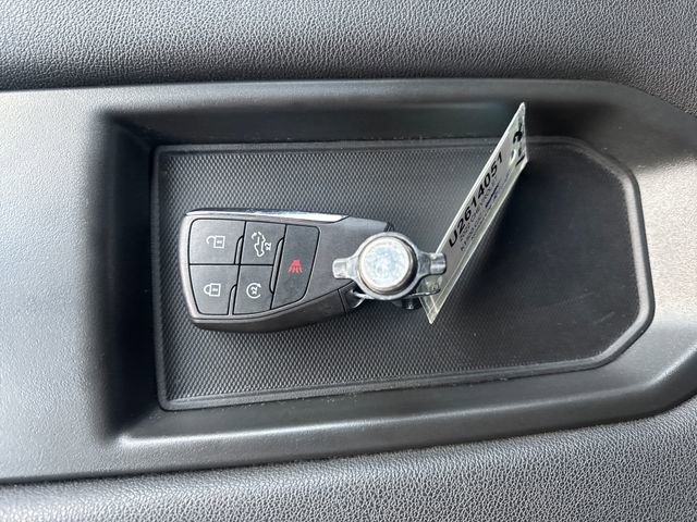 Used 2022 Chevrolet Silverado 1500 LT w/ Protection Package image 16