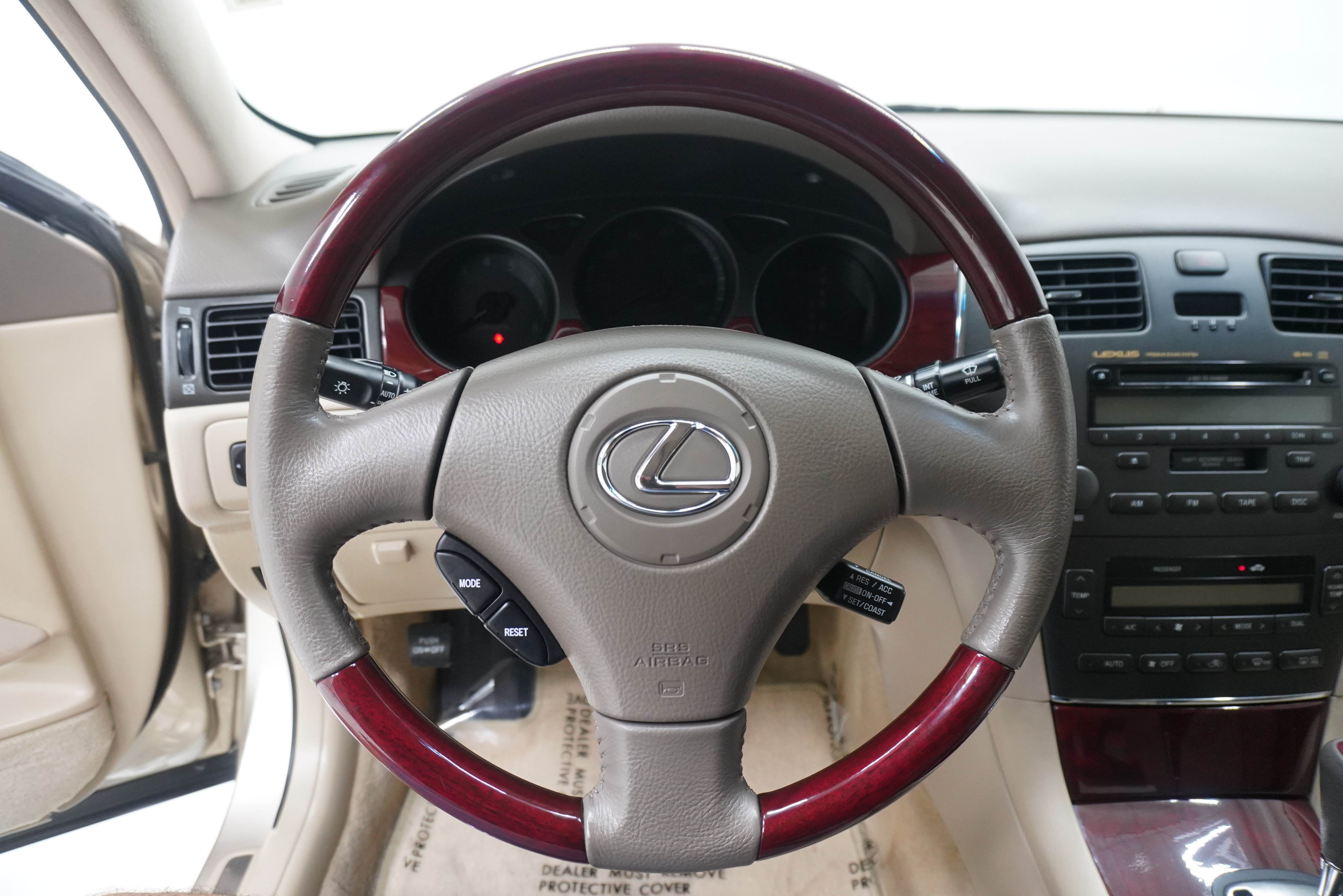 Used 2003 Lexus ES 330 FWD image 16