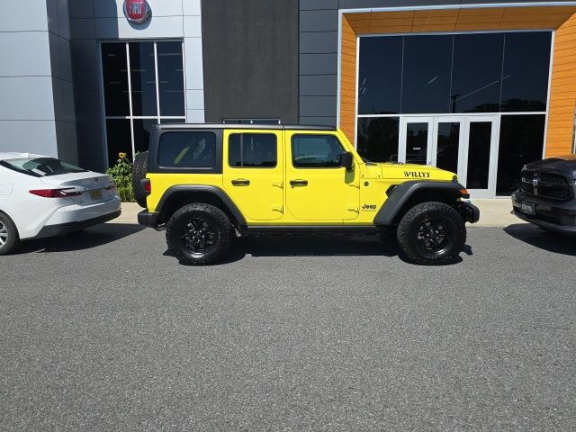 Certified 2024 Jeep Wrangler Unlimited AWD/4WD image 7