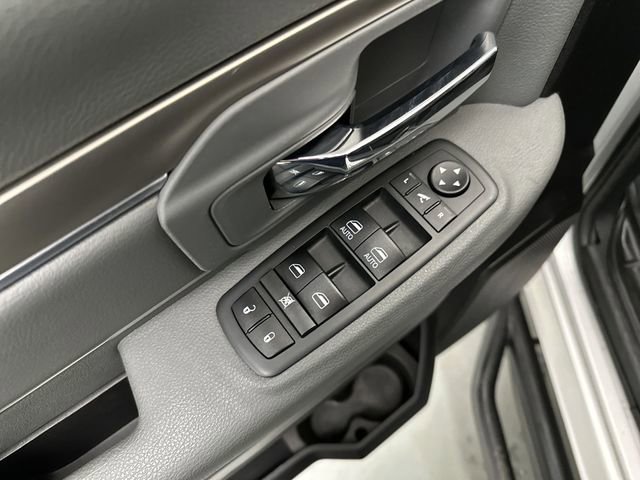 Used 2017 RAM 1500 Big Horn AWD/4WD image 17