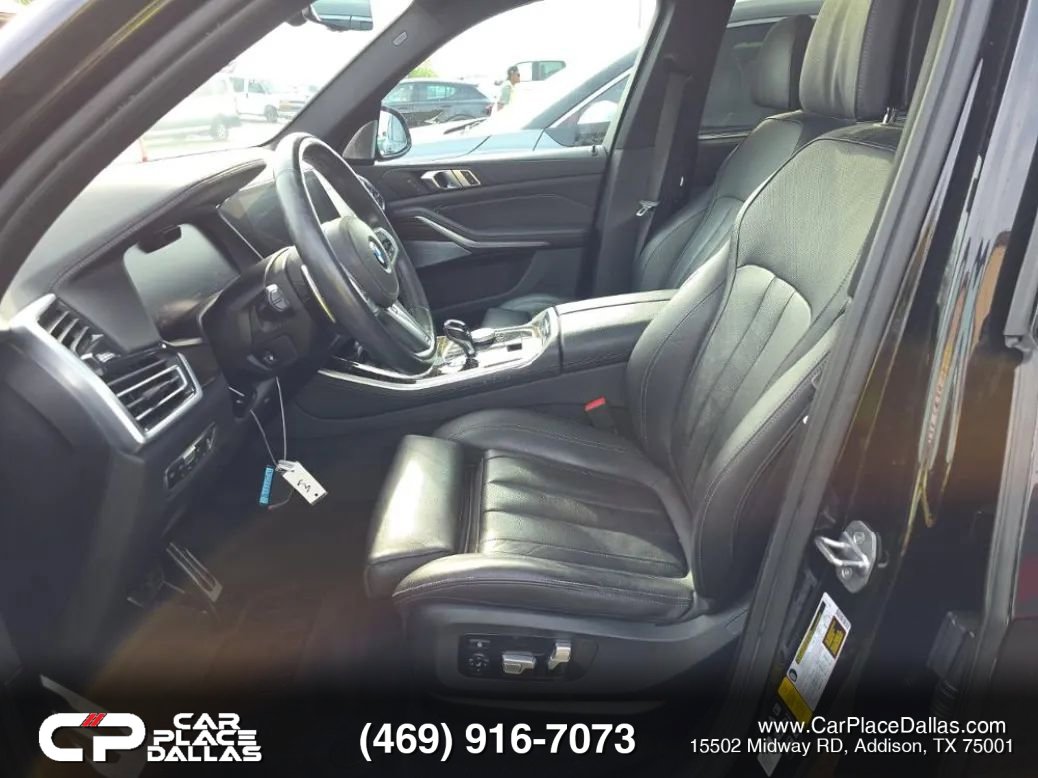 Used 2020 BMW X5 M50i w/ Executive Package image 7