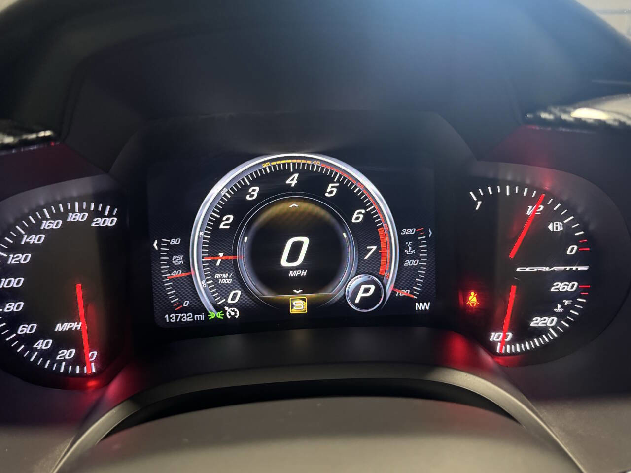 Used 2018 Chevrolet Corvette Stingray Coupe w/ Battery Protection Package image 8