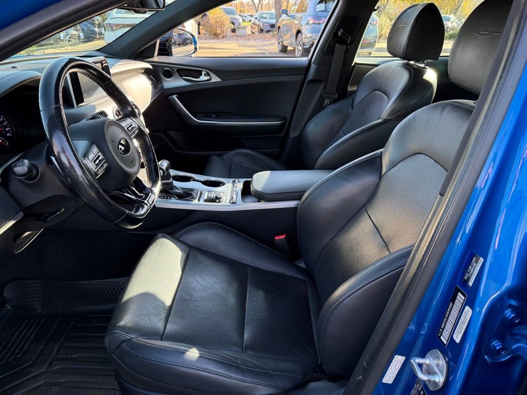 Used 2018 Kia Stinger GT image 13