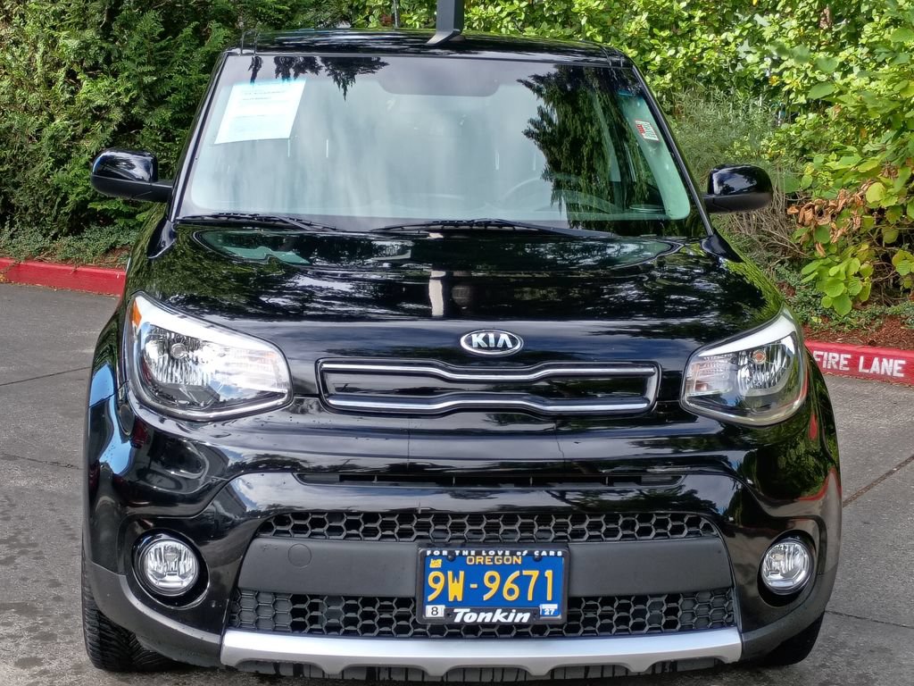 Used 2017 Kia Soul + FWD image 12