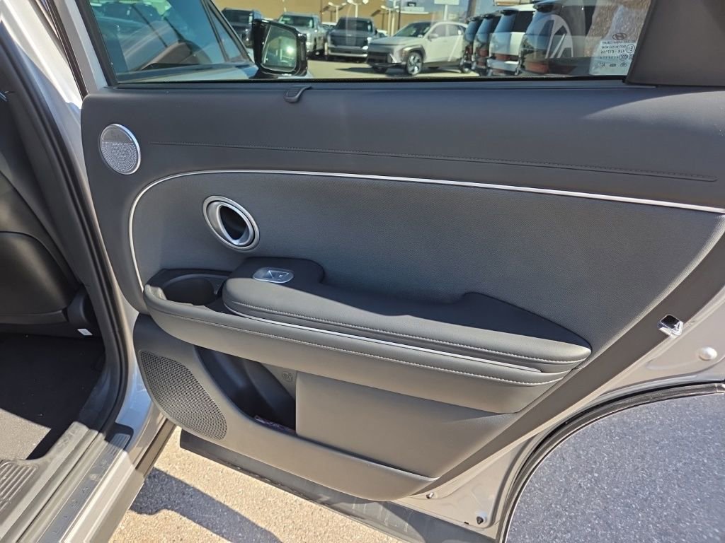 Used 2026 Hyundai Palisade Calligraphy image 33