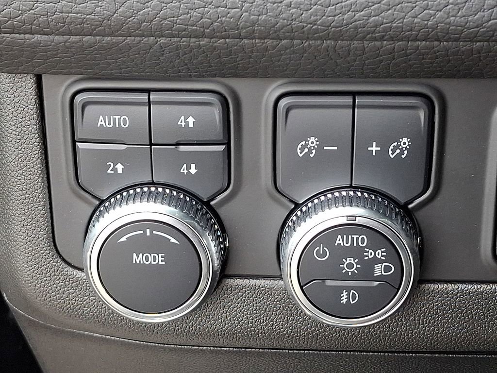 Used 2024 GMC Yukon XL Denali w/ LPO, Floor Liner Package image 23