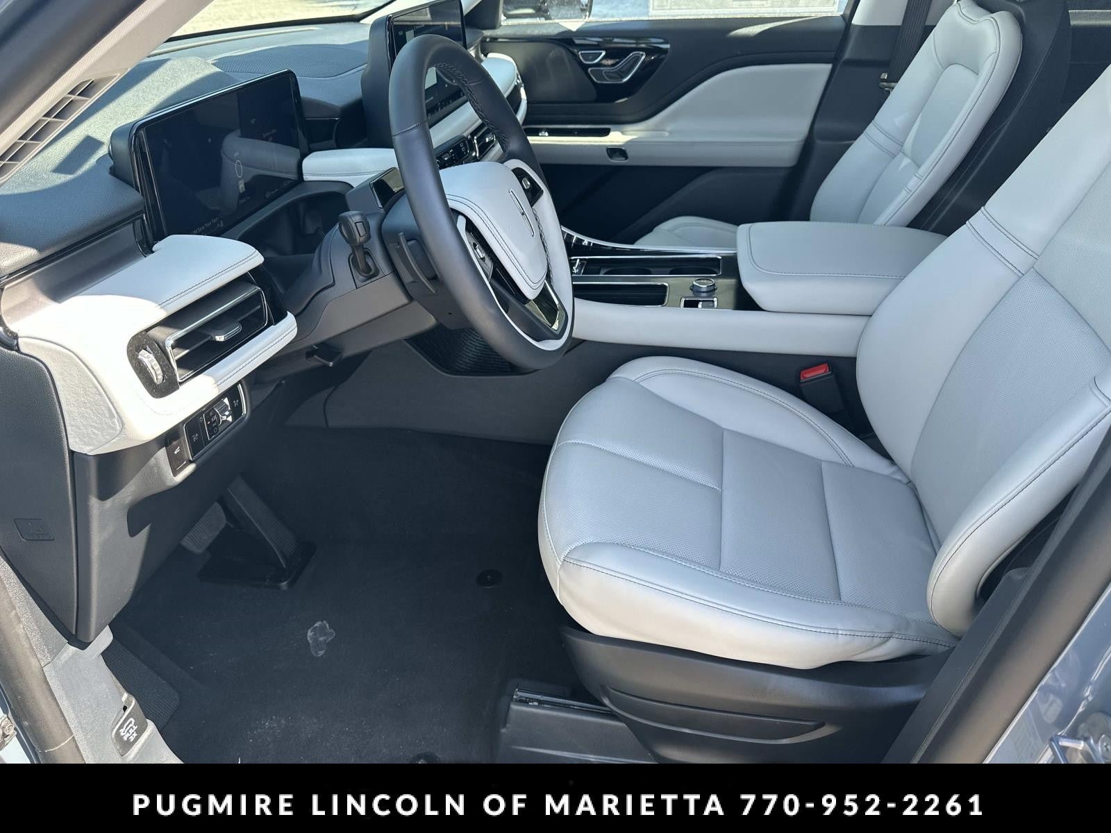 New 2026 Lincoln Aviator AWD image 9