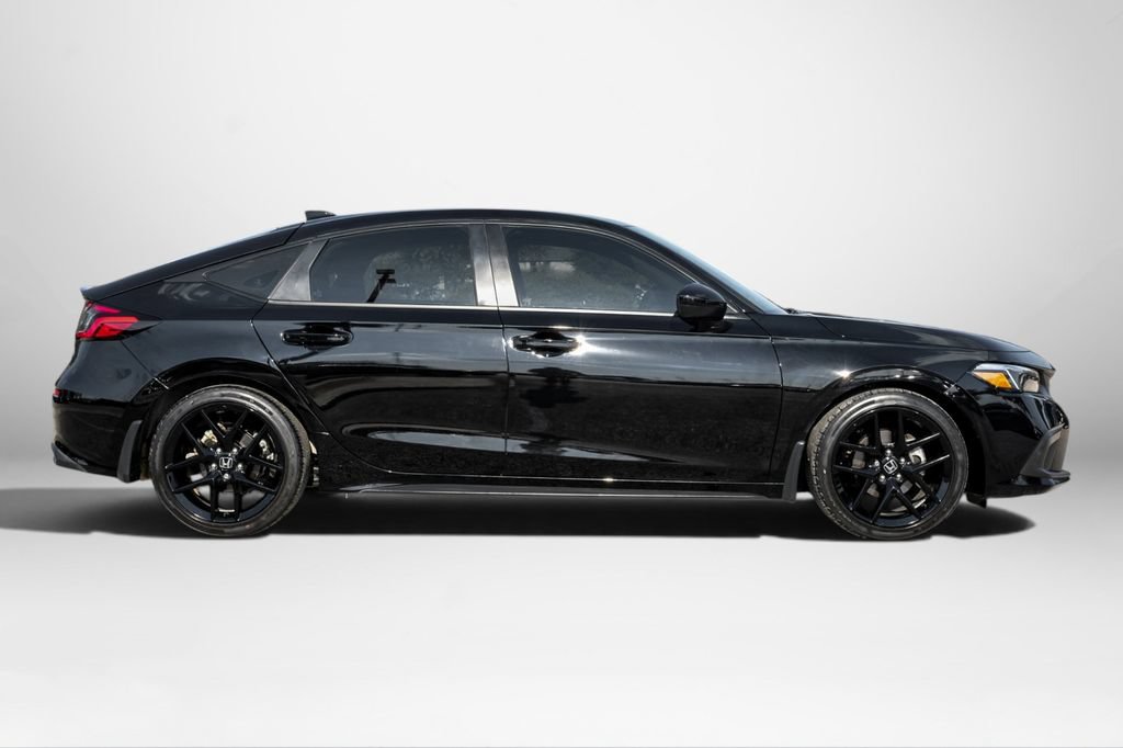 Used 2023 Honda Civic Sport image 5