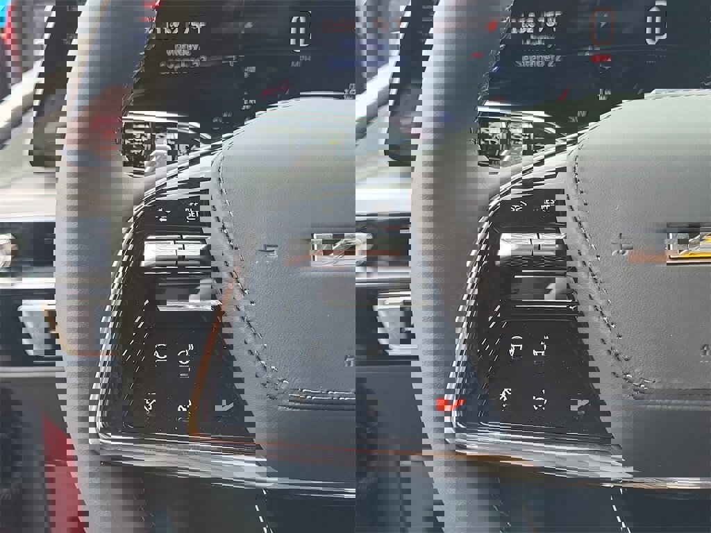 New 2026 Cadillac Lyriq V image 14