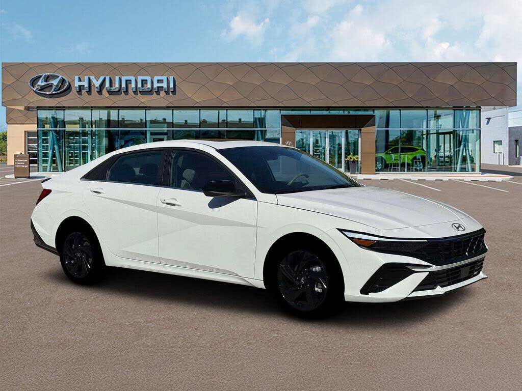 New 2026 Hyundai Elantra SEL Sport Premium