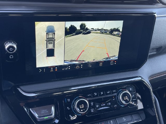 Used 2024 GMC Sierra 1500 AT4 w/ Technology Package AWD/4WD image 19