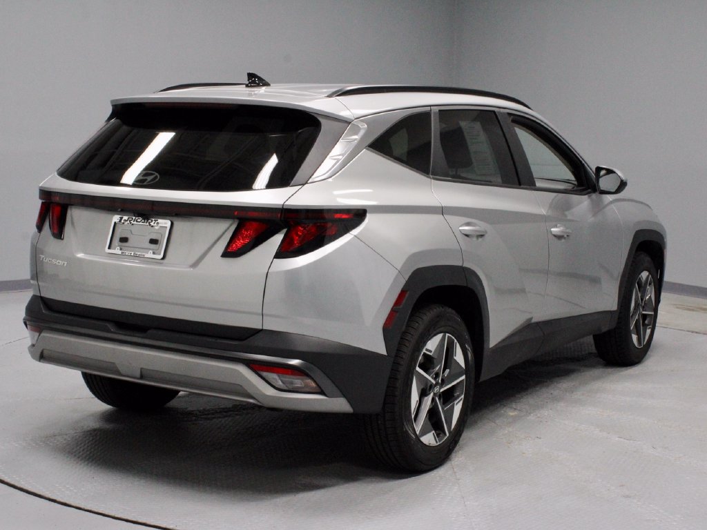 Used 2025 Hyundai Tucson SEL AWD/4WD image 11