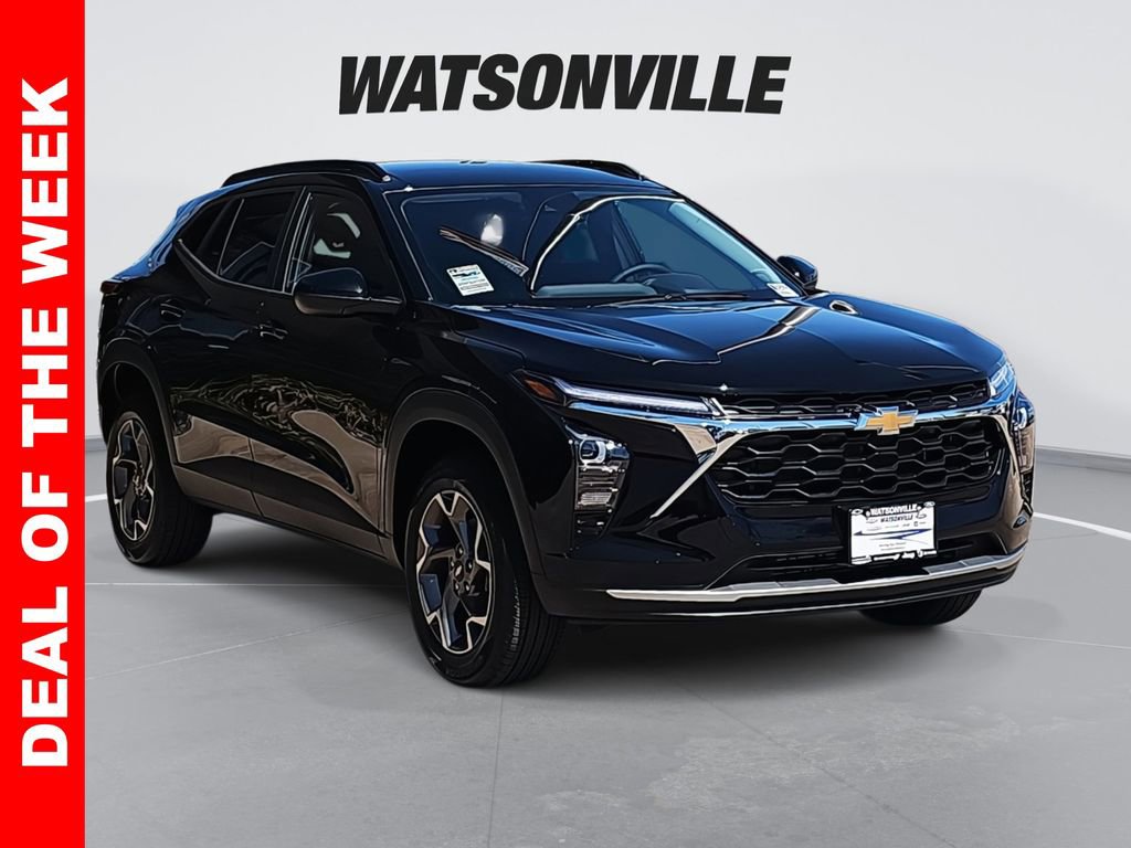 New 2025 Chevrolet Trax LT w/ Driver Confidence Package