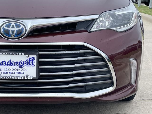 Used 2018 Toyota Avalon XLE Premium FWD image 8