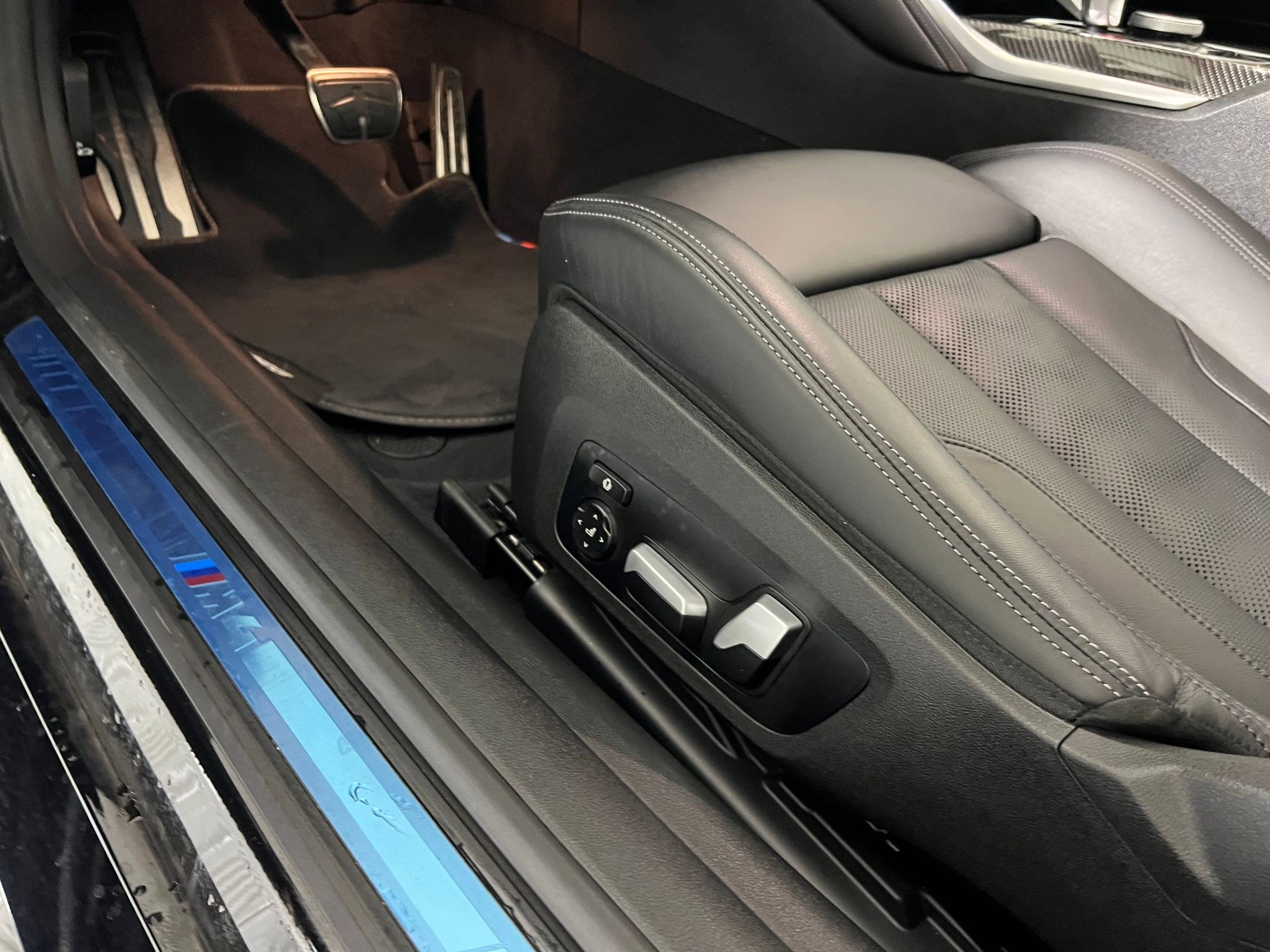 Used 2024 BMW M4 xDrive Competition image 13