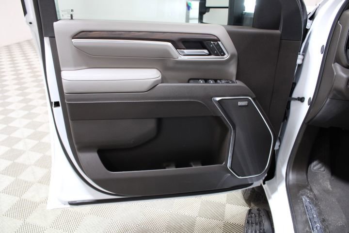 New 2025 GMC Sierra 2500 SLT w/ SLT Premium Package image 10