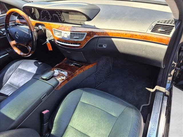 Used 2011 Mercedes-Benz S 550 image 18