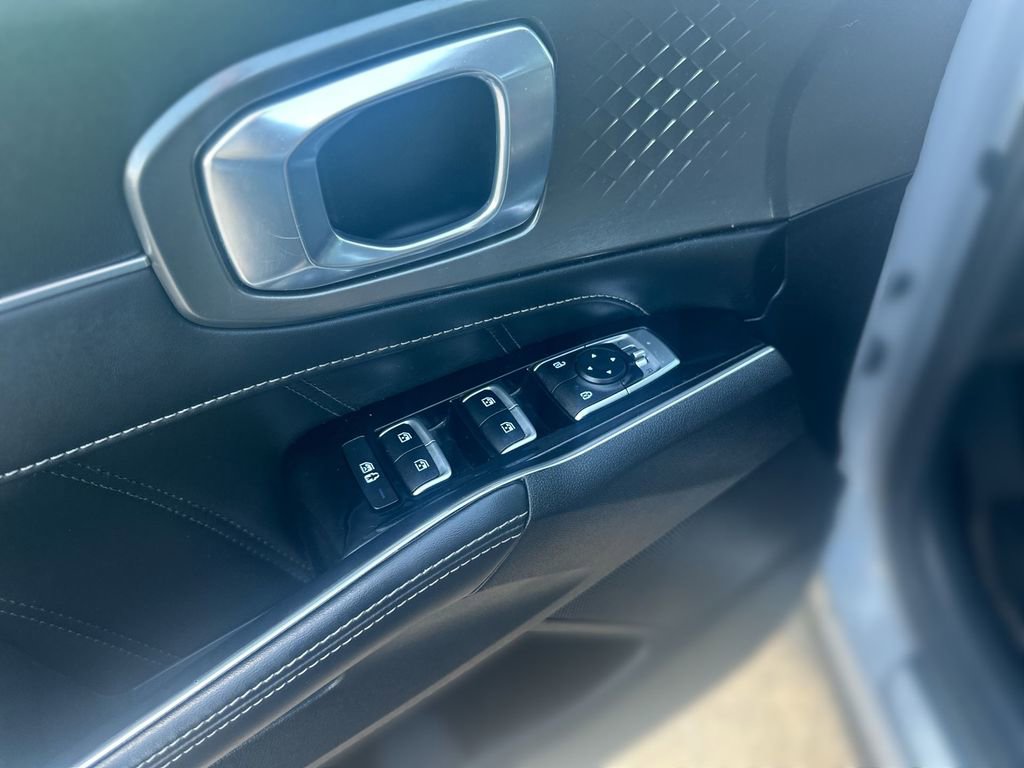 Used 2022 Kia Sorento SX image 15